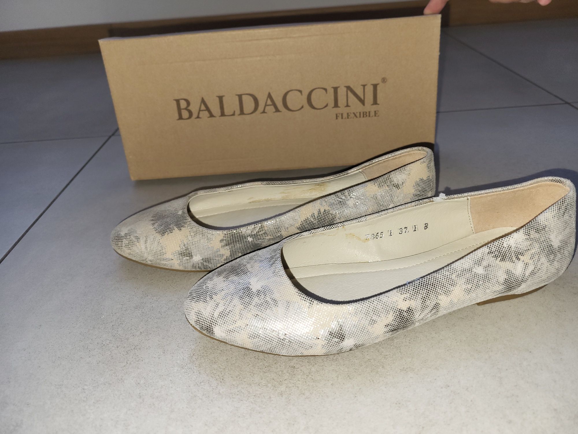 Buty baleriny roz 37 skórzane Baldaccini