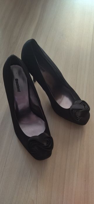Damskie szpilki rozmiar 42