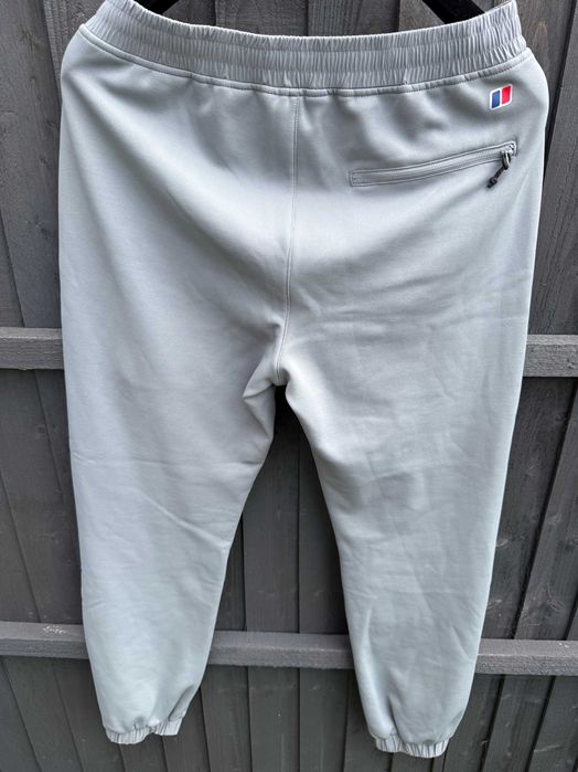 Штани спортивні трекінгові на флісі Berghause стан нових див інші огол