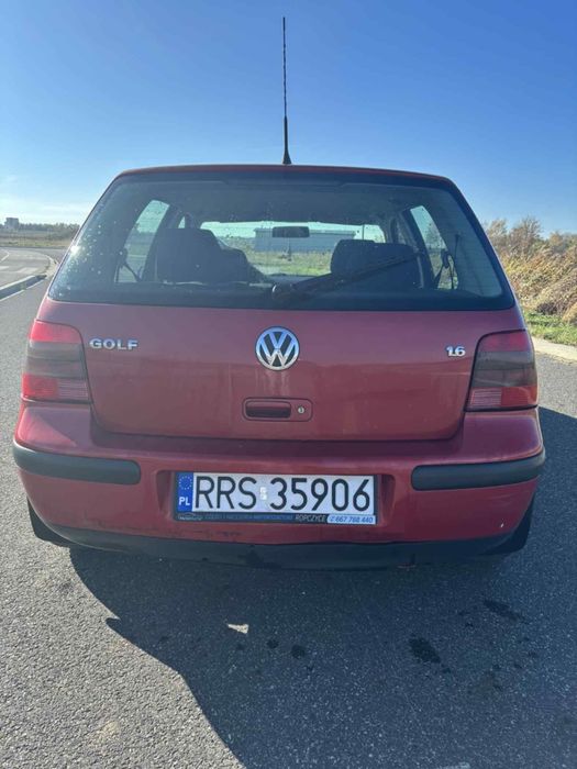 Volkswagen Golf 4 1.6 benzyna plus gaz 2001r