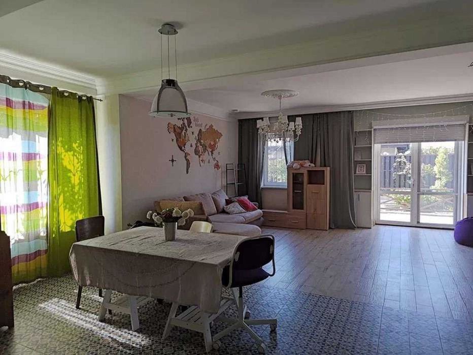 Продаж від власника. 2-поверховий дуплекс в с. Святопетрівське