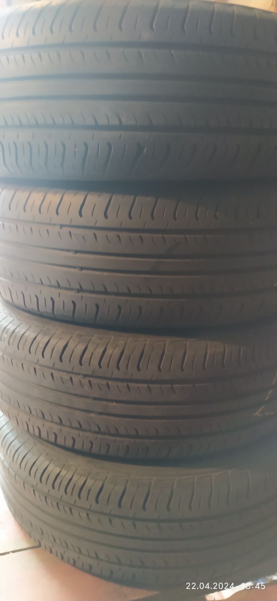 Шини літо Hankook Optimo 225.60.R17 комплект