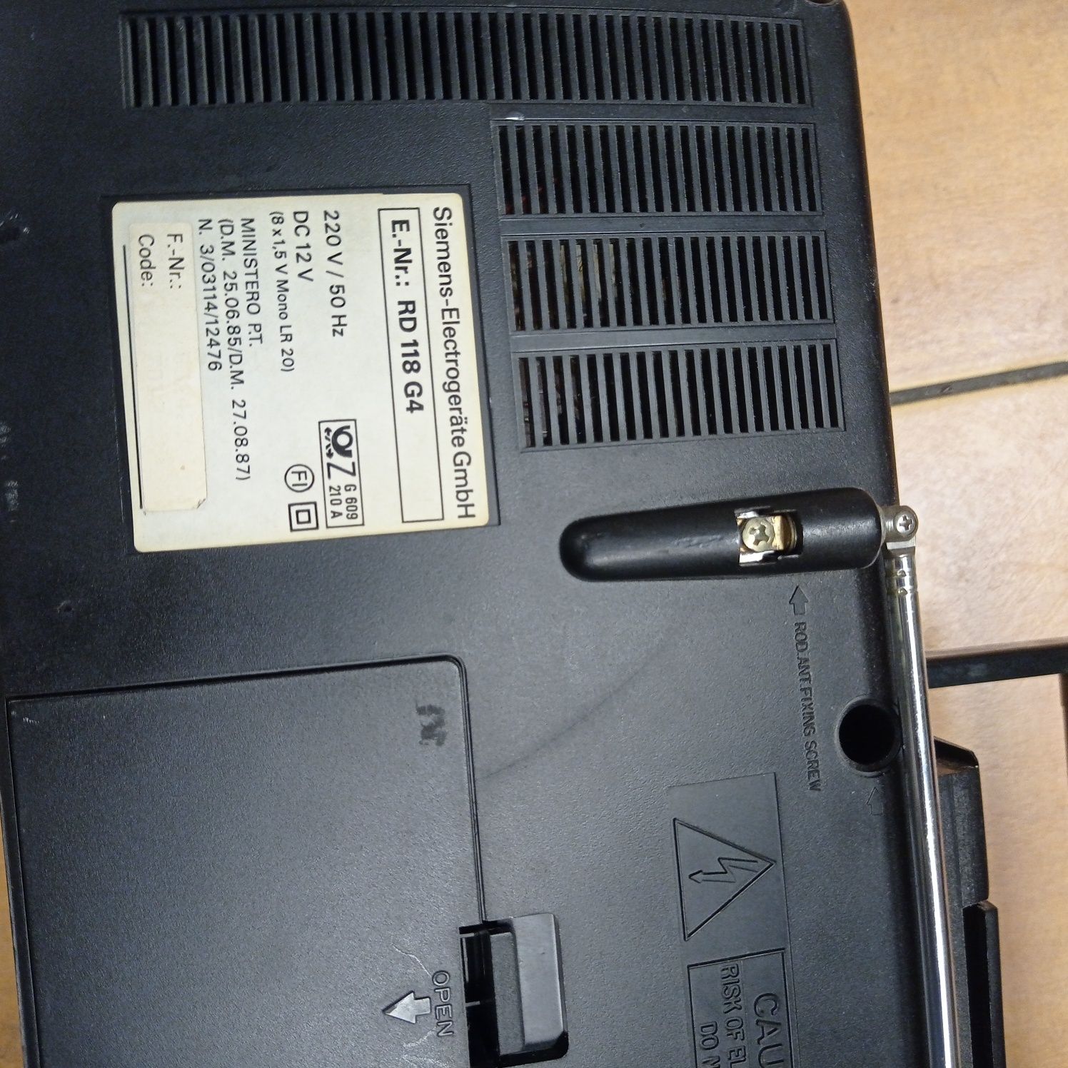 Radiomagnetofon Siemens RD118 G4