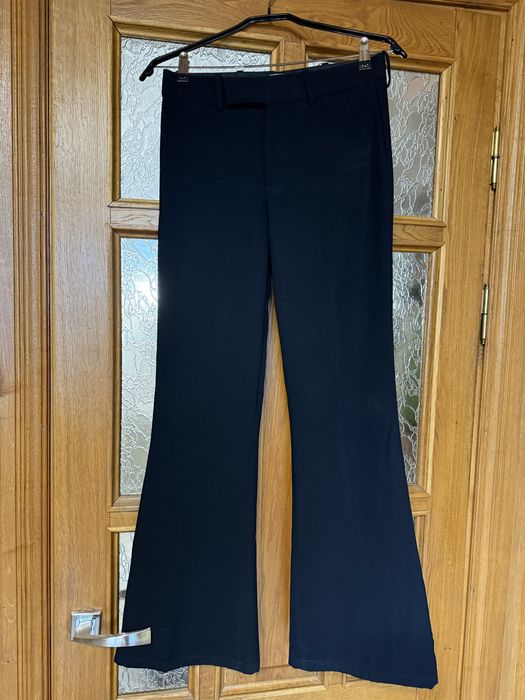 Штани клеш від Zara у розмірі 34