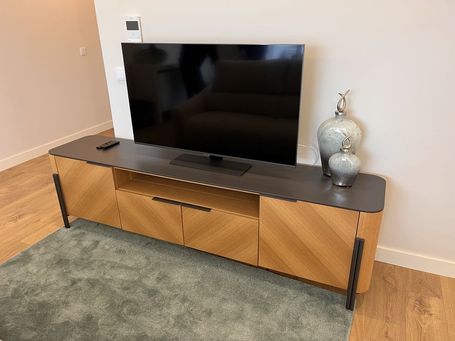 Movel TV Novo e Moderno