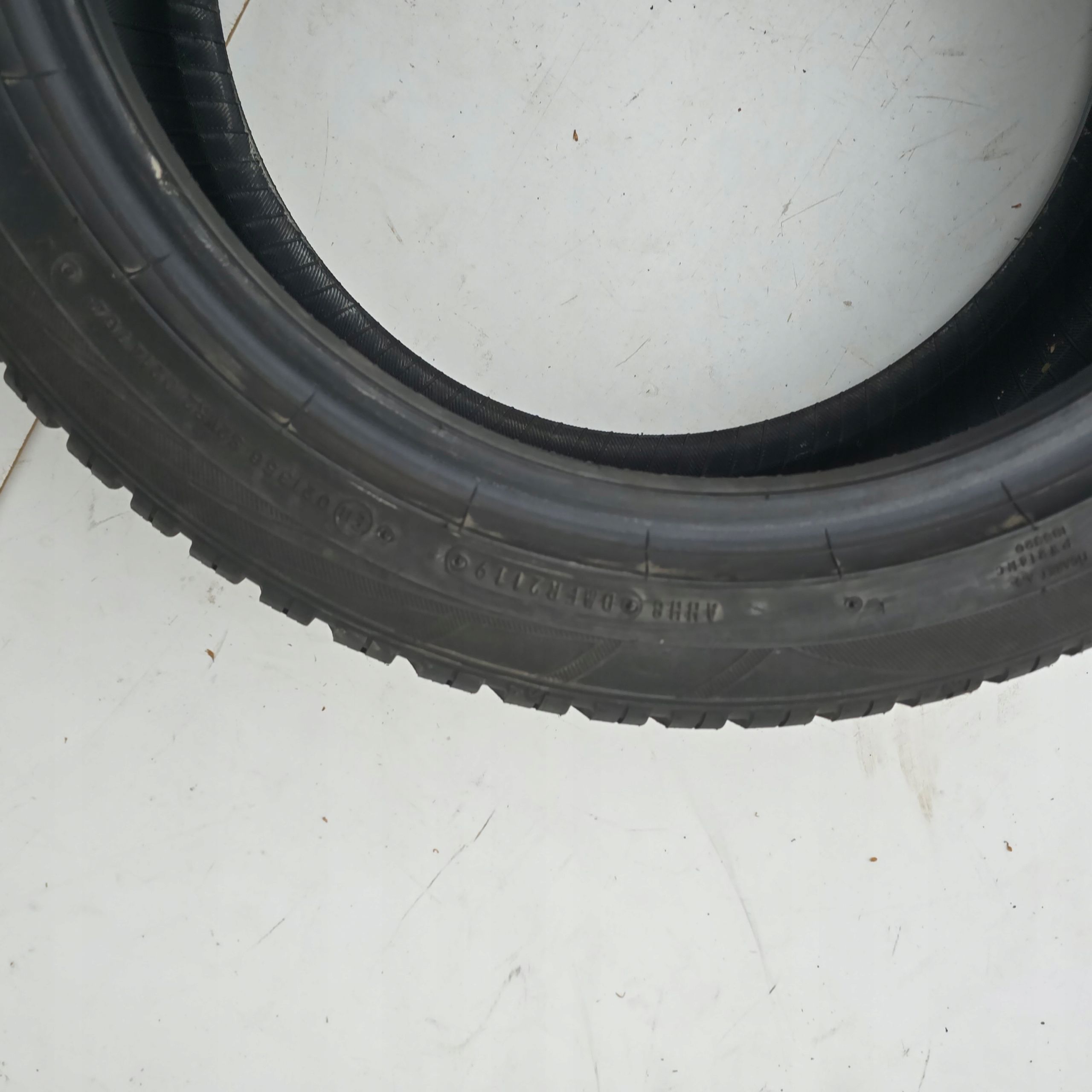 Falken Eurowinter HS01 225/45R17 94H 19R 7.5mm 4X