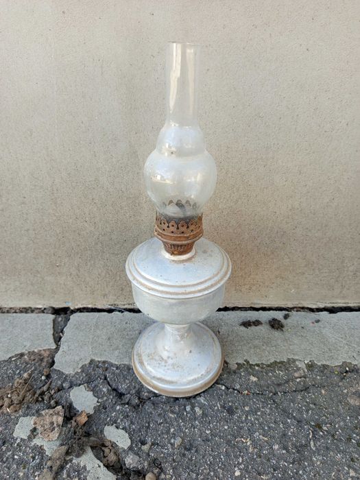 Керосинова лампа