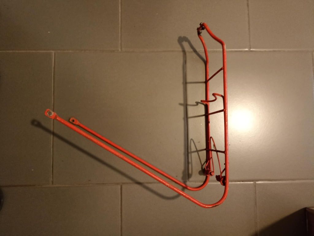 Stary bagażnik rowerowy PRL koło 24cale Romet jubilat