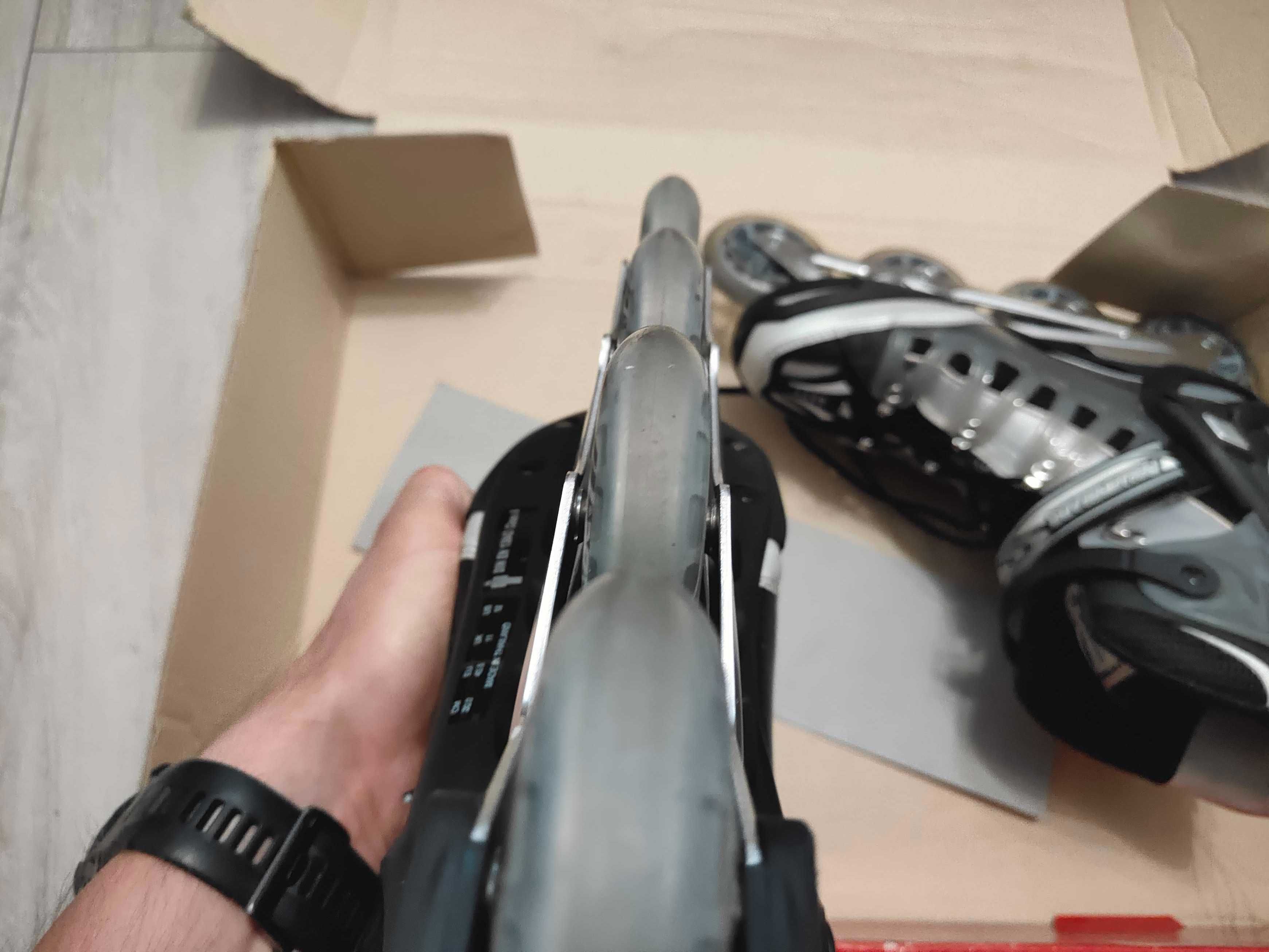 Rolki 46 Rollerblade Crossfire 84 fitness rolki rozmiar 46 (30 cm)
