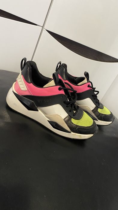 Buty damskie Guess róz, limonka rozmiar 37