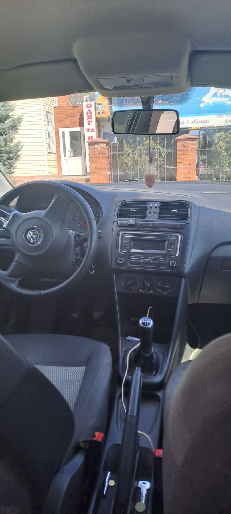 Volkswagen Polo 1,6.газ бенз