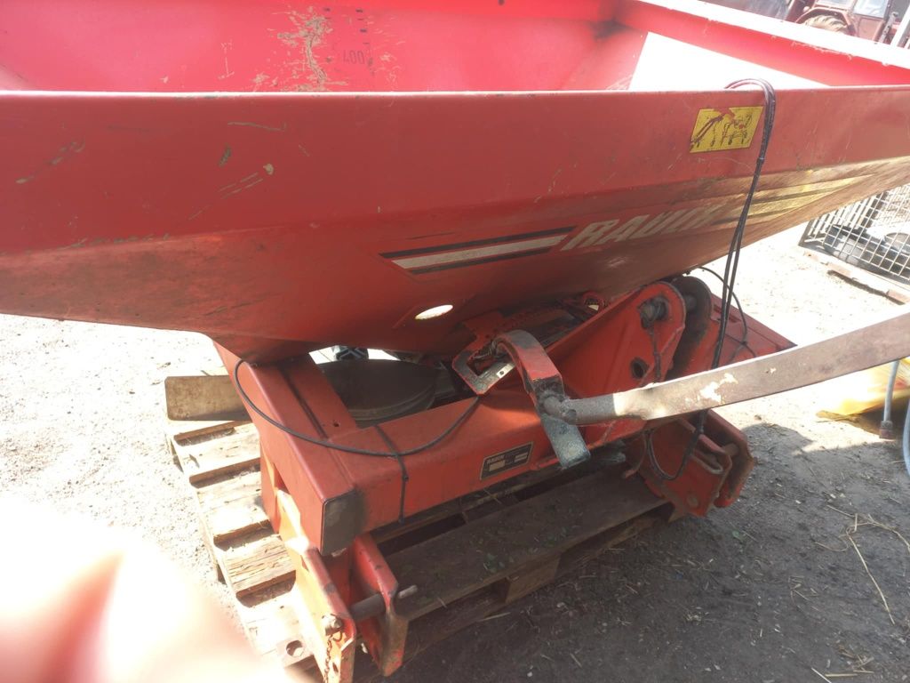 Rozsiewacz nawozu Rauch mds 921, zsb 900