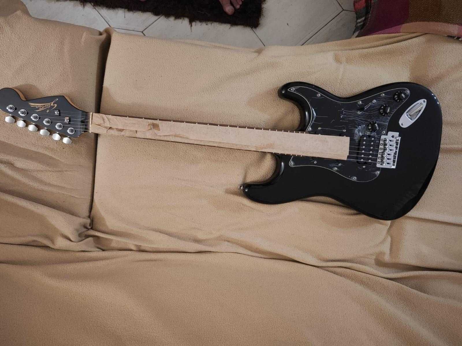 Guitarra - Praticamente Nova