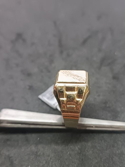 Sygnet złoty nacinany