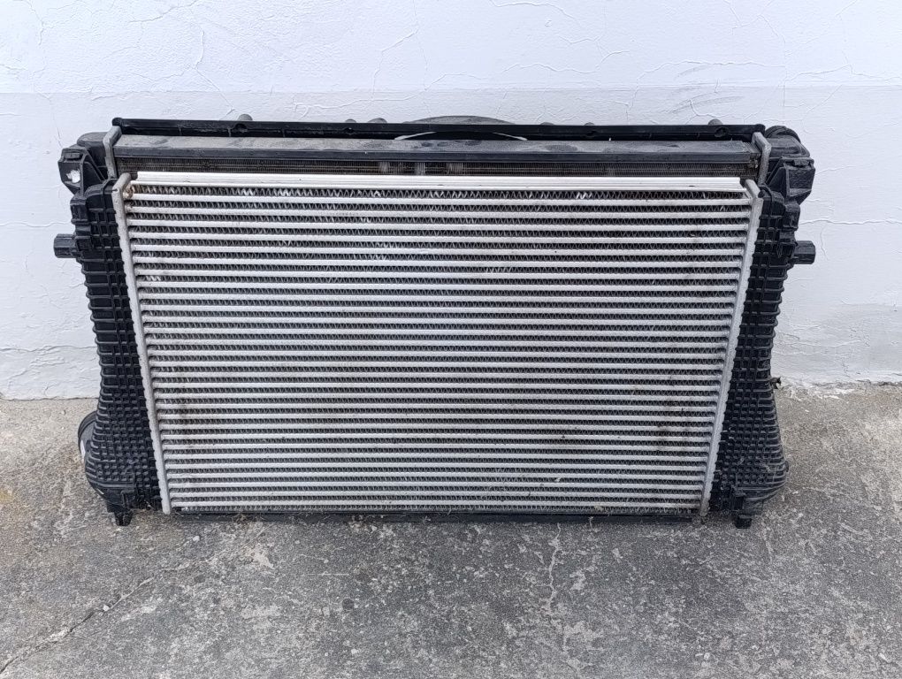 Chłodnice Audi A3 2.0 TFSI 8V 2015r kpl wentylator intercooler