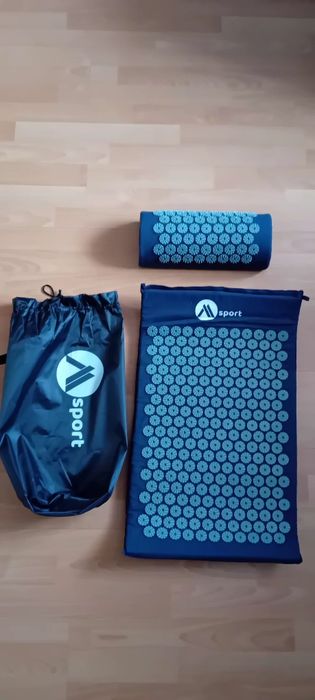 Mata do akupresury z kolcami pobudzającymi krążenie