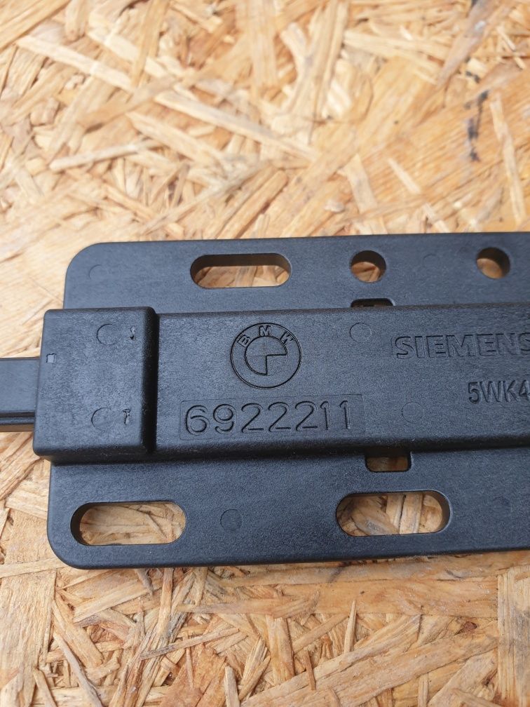 Antena KEYLESS Bmw e81 e82 e87 e90 e91 e92 e93 x1 x3 x5