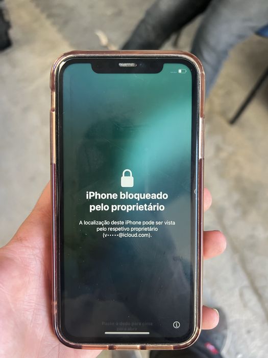 Faco desbloqueios de iphone