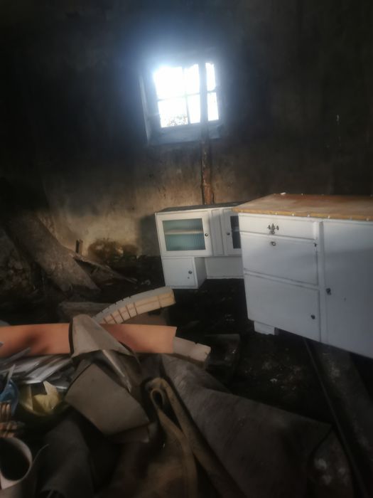 Sprzedam kredens kuchenny