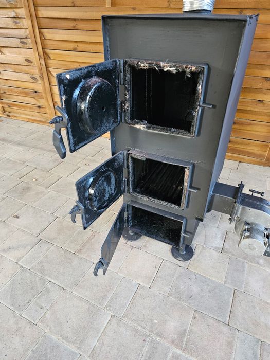 Piec nadmuchowy 13 kW – jak nowy, wentylator 3-stopniowy