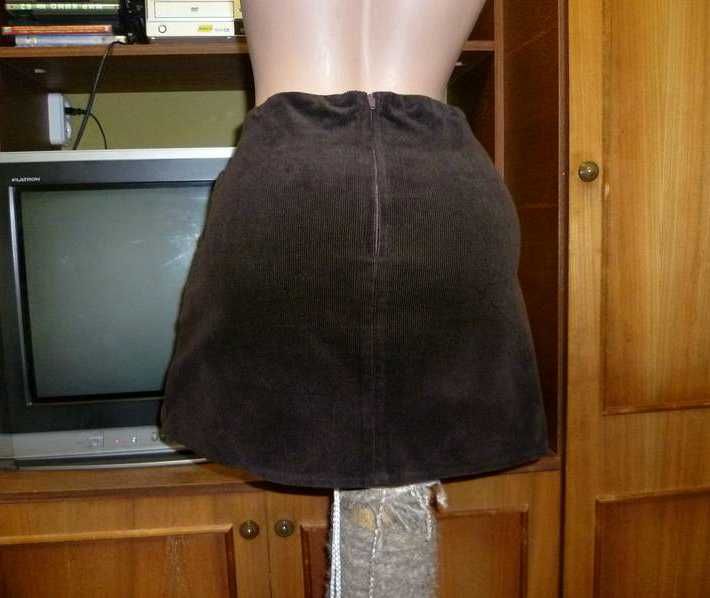 Вельветовая мини юбка микровельветовая коричневая