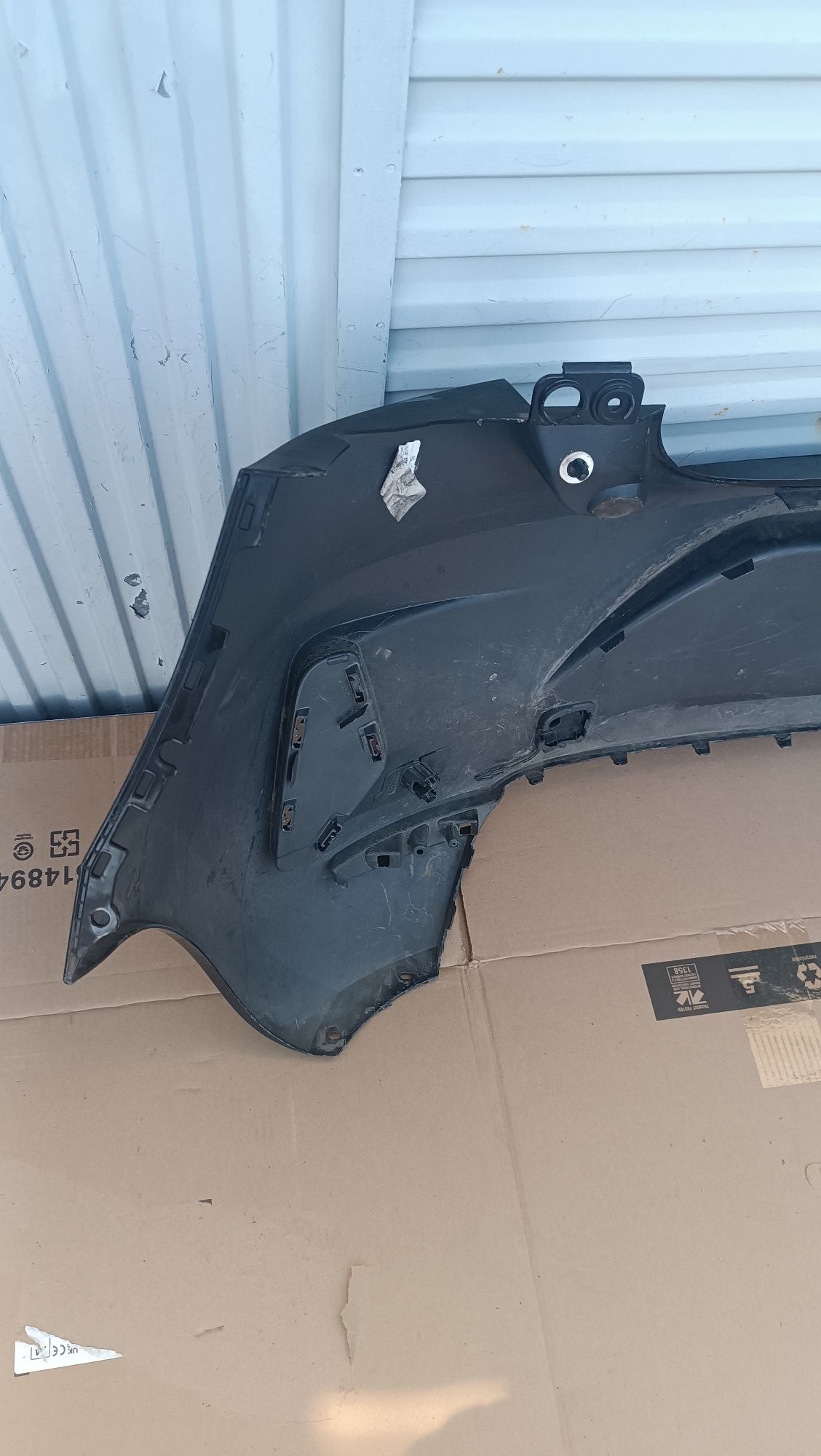 Vendo parachoque de trás Renault Clio 5 ano 2024/25