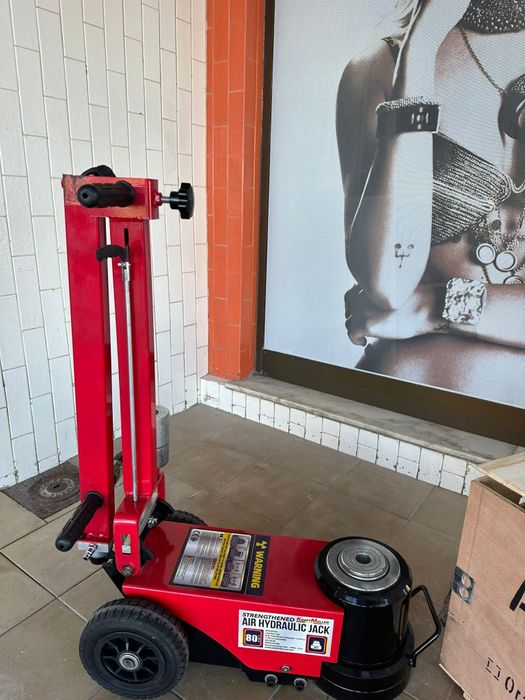 Macaco pneumático 80tn