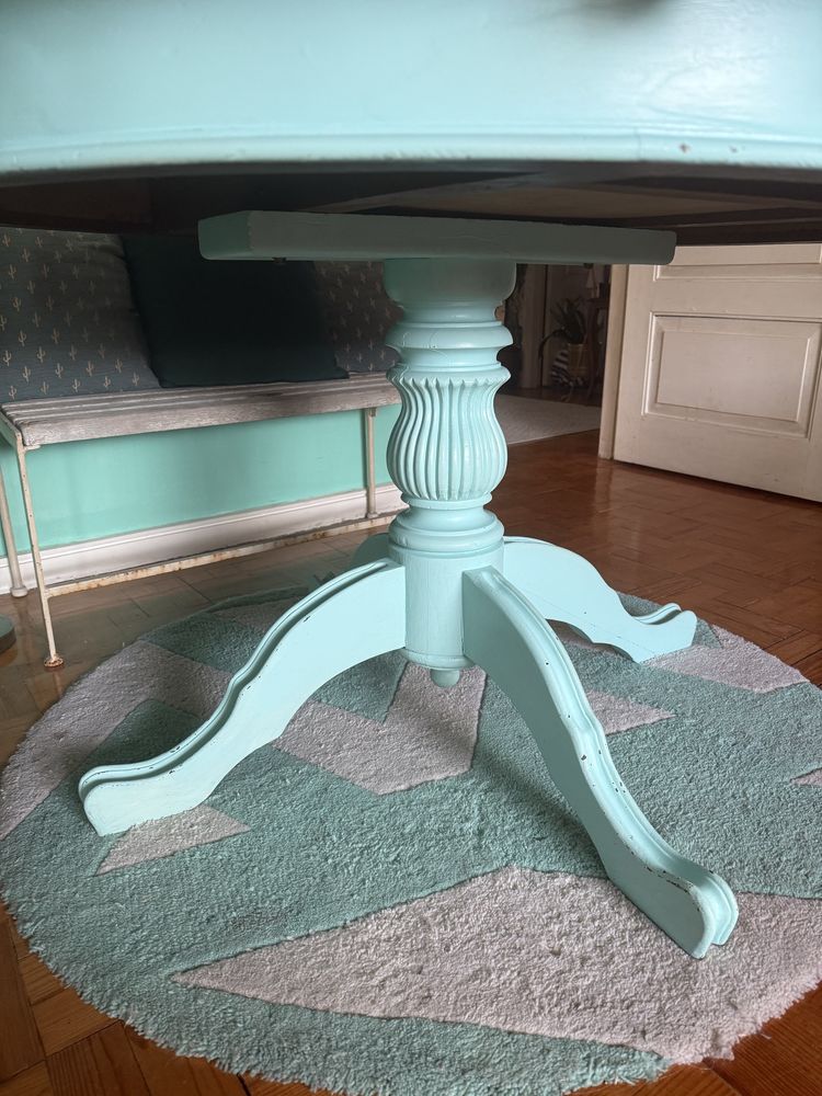 Mesa de jantar redonda/oval