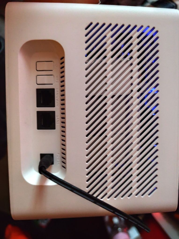 Router tcl hh515L
