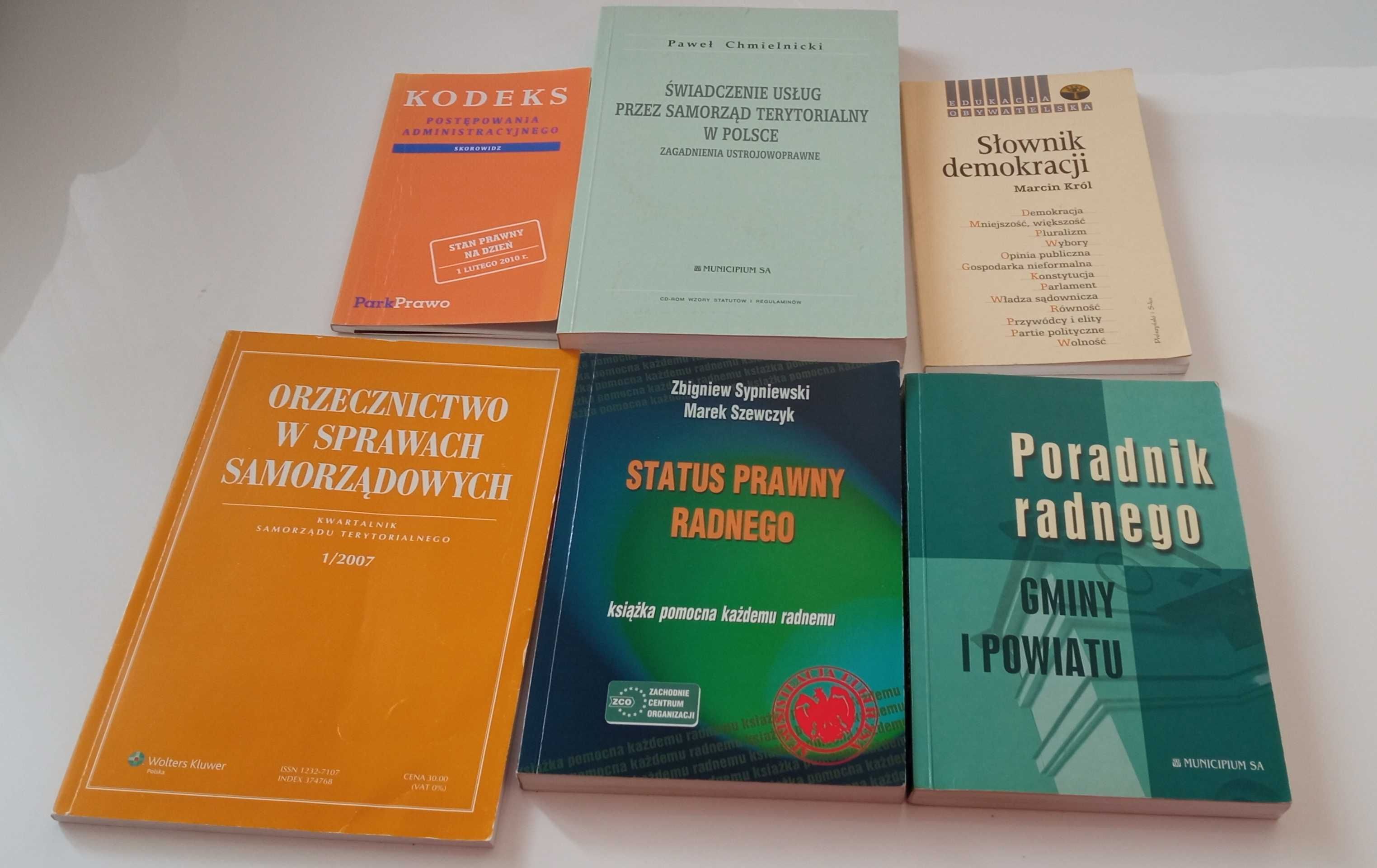WYPRZEDAZ! Książki dla studenta administracji tanio!