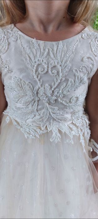 Сукня на перше причастя чи інші урочистості