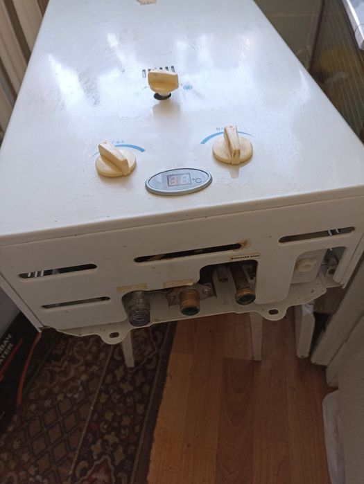 Газовая колонка Грэта