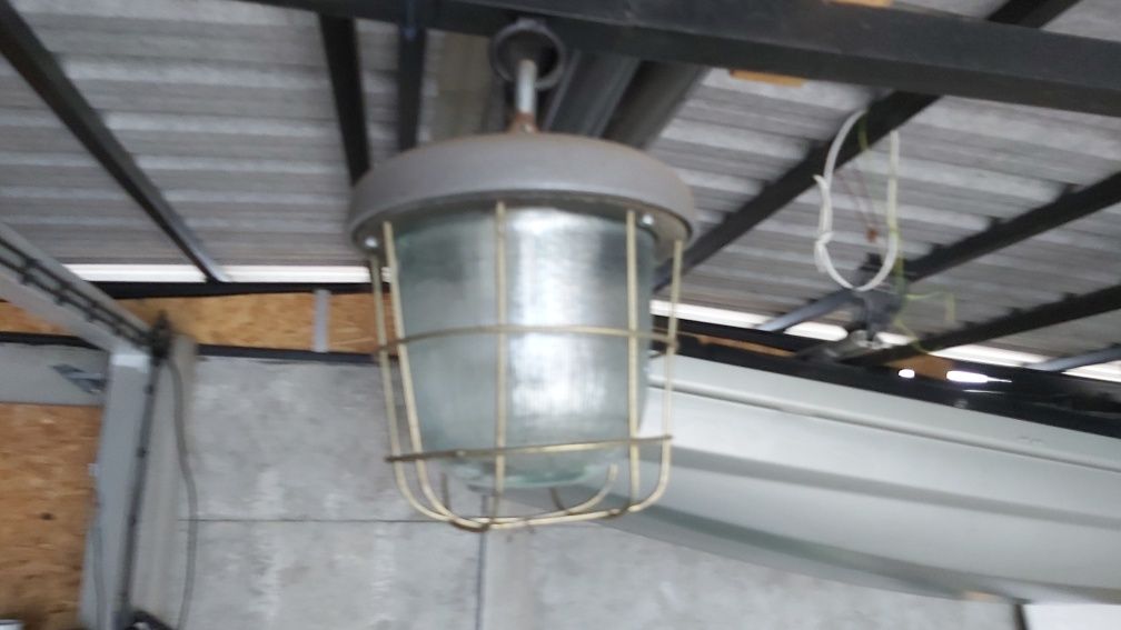 Lampy przemysłowe loft industrial