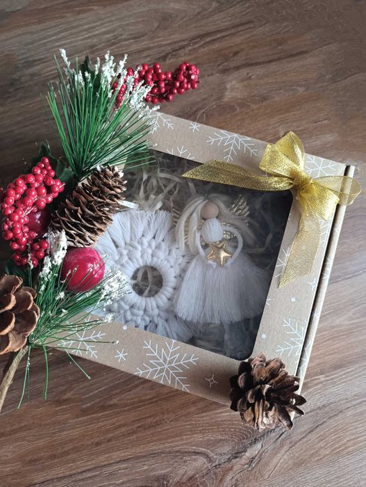 Świąteczna podkładka pod kubek handmade makrama biała śnieżynka