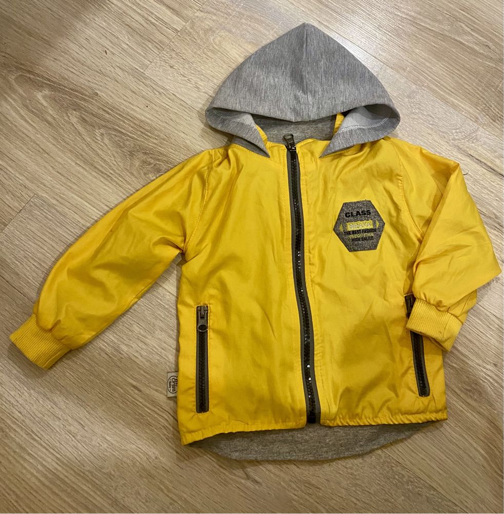 Вітровка дитяча на рік півтора весняна легка куртка курточка жовта