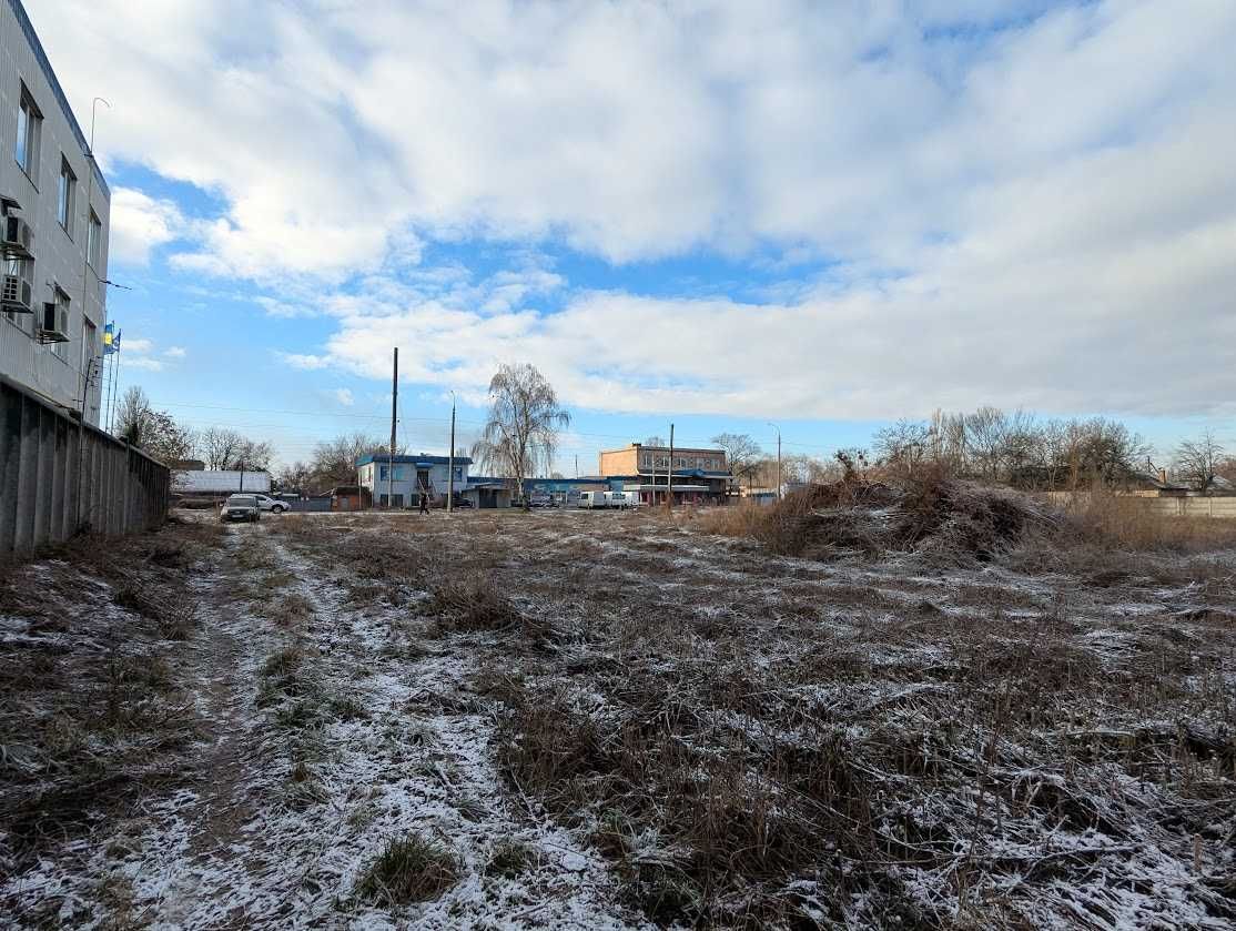 Продамо    фасадну ділянку 9 с землі промисловості на Чигиринський