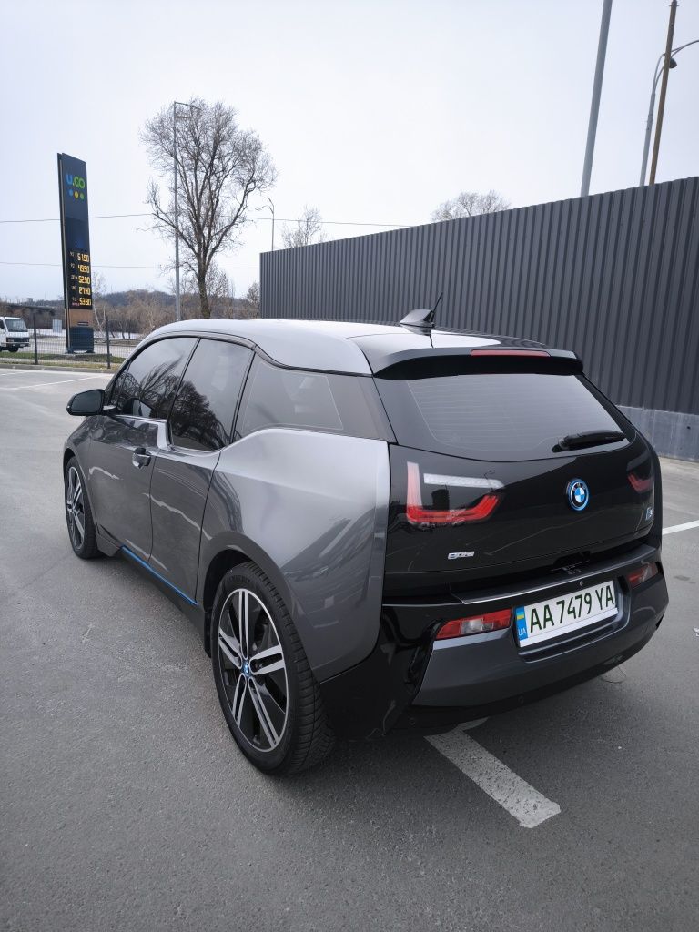 Продам  BMW  i3s