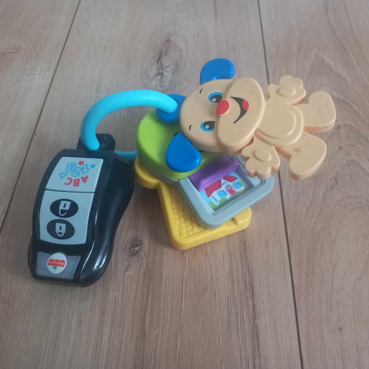 Mikrofon + pilot Szczeniaczka uczniaczka Fisher Price