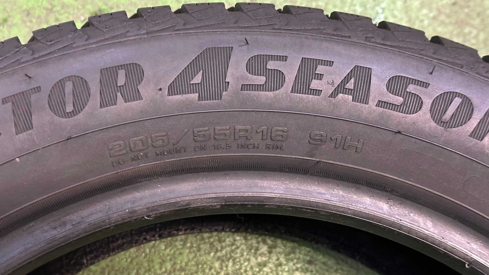 Para 205 55 R16 91H M+S GoodYear Vector4Seasons bieżnik 2x7mm