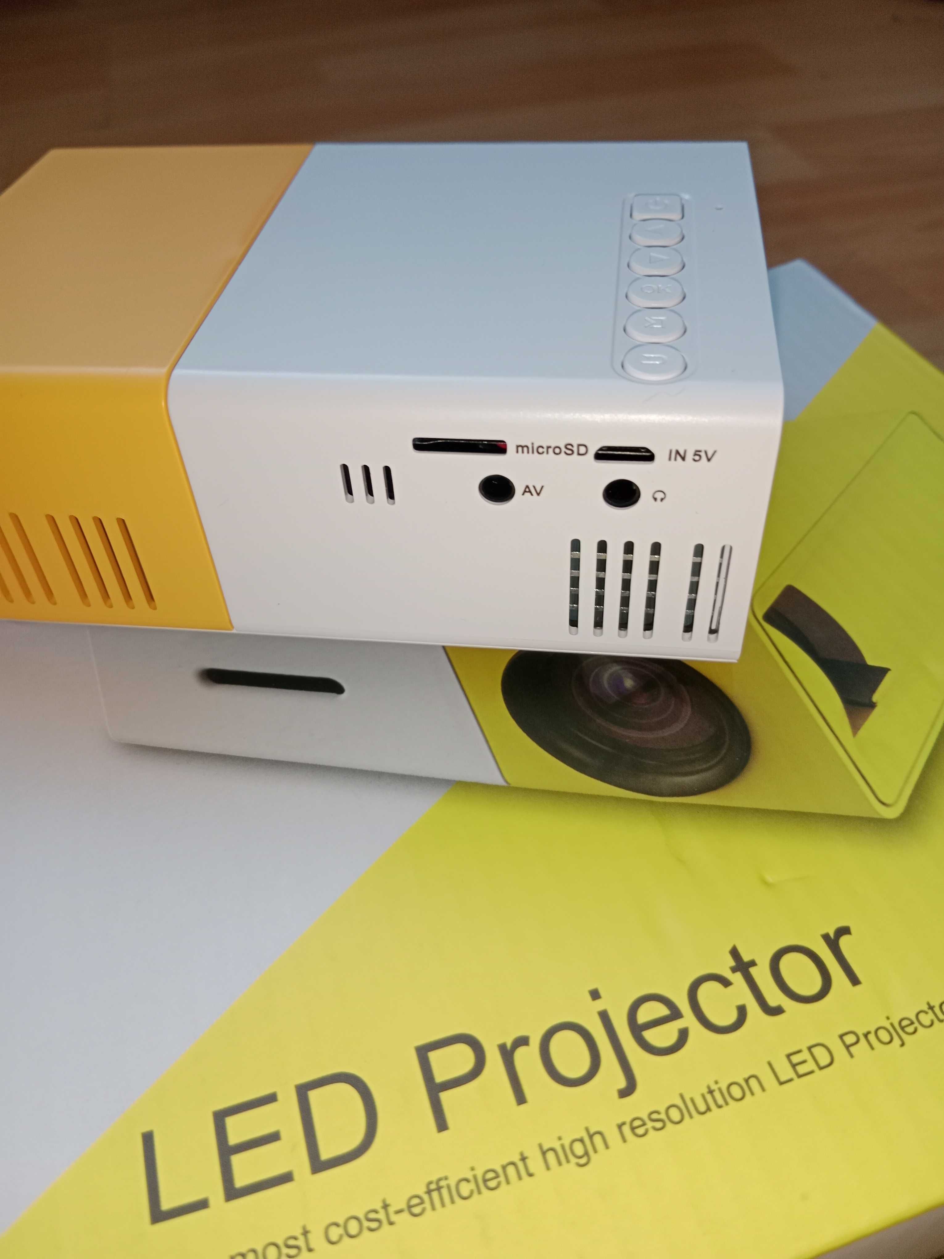 Mini projektor Led 1080p HD.pilot.