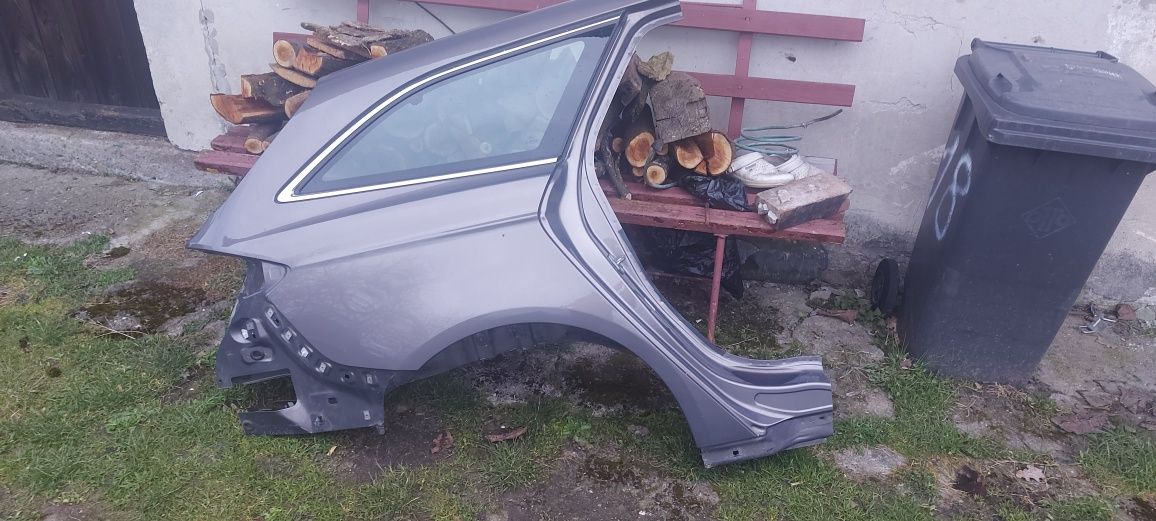 Mondeo mk5 błotnik prawy lewy tył kombi JD