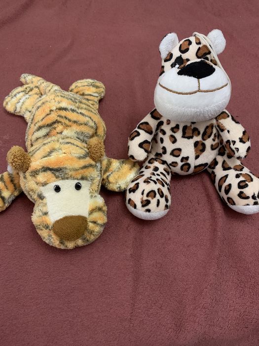 Тигрики 18 см., безкоштовно