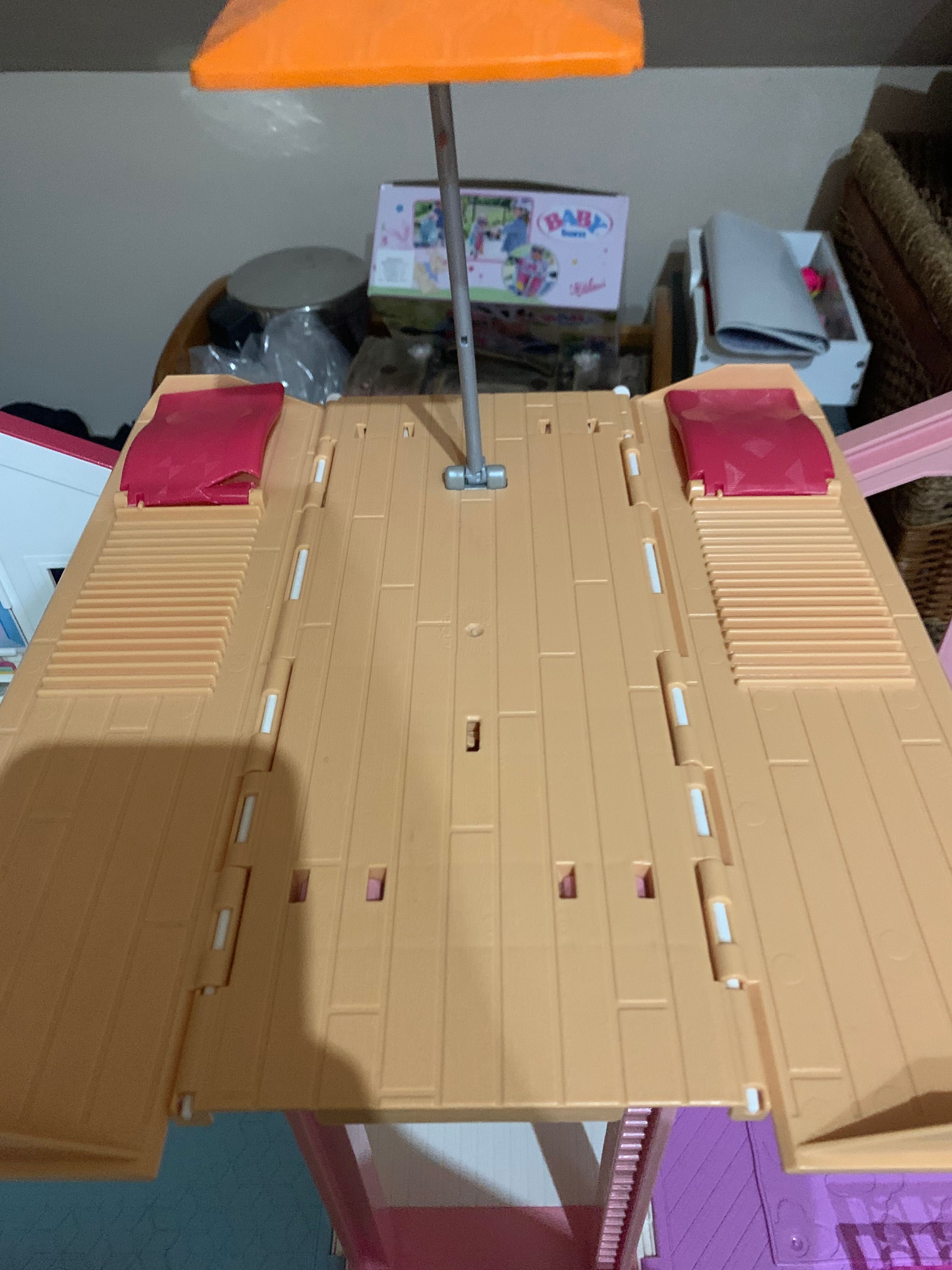 Domek dla lalek barbie
