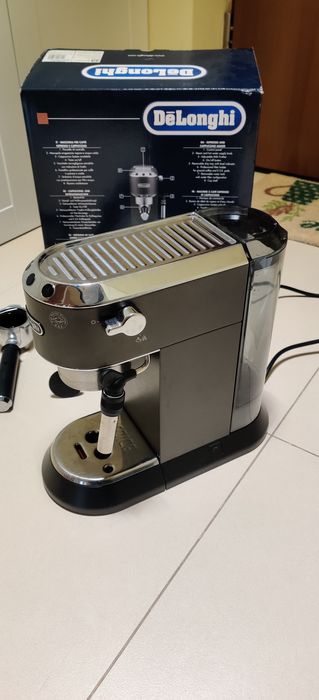 DeLonghi Dedica EC 685