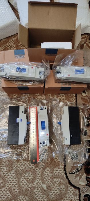 DC автомат–вимикач TOM7Z-125/1P на постійний струм до 100А