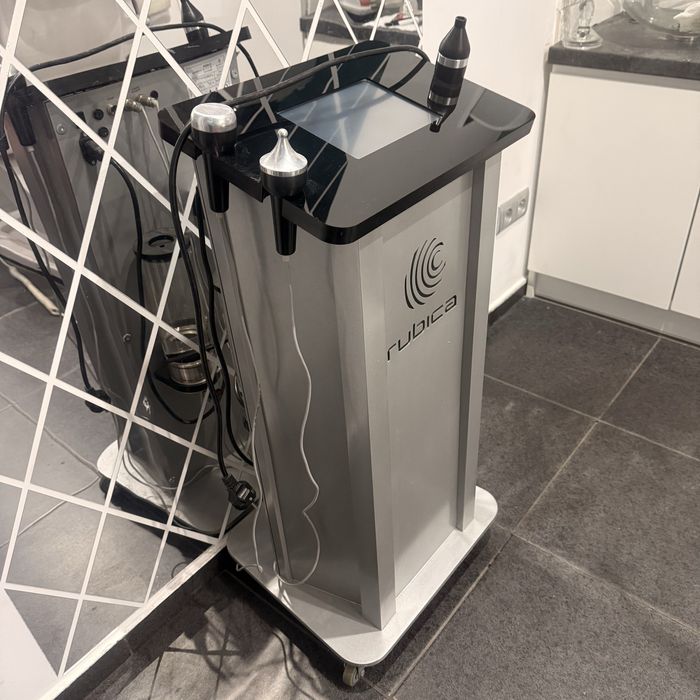 Hydrogenius Rubica