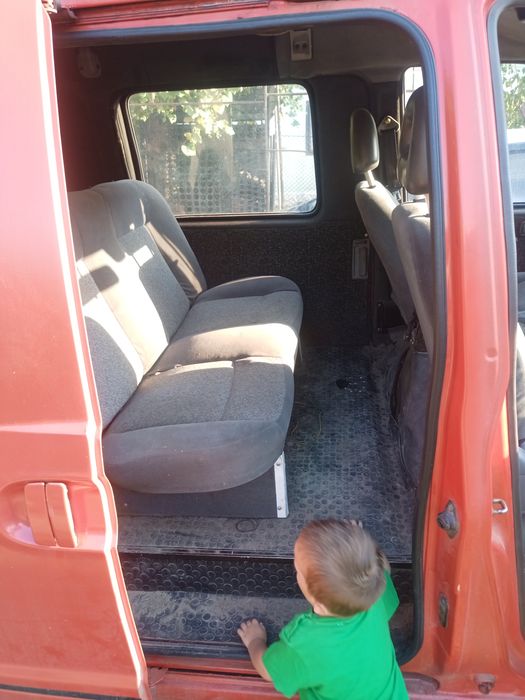 Продам нісан ванетто