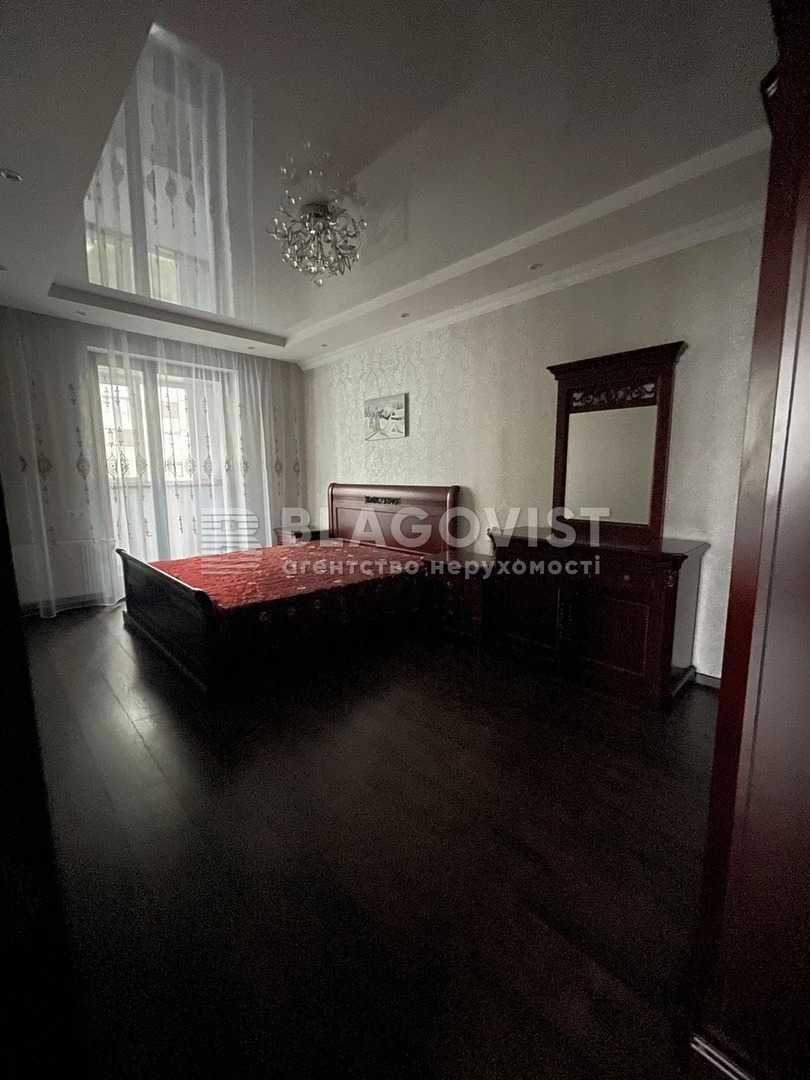 Продаж 3-кім квартири на вул Бориса Гмирі, 17