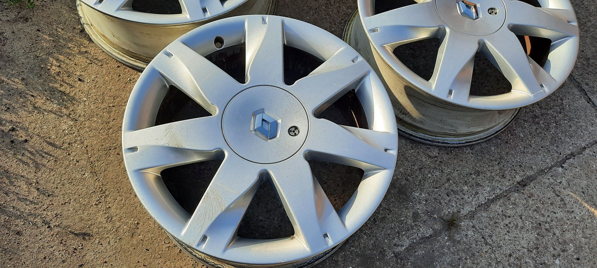 Alufelgi 17" Renault 4x100 oryginalne +Gratis