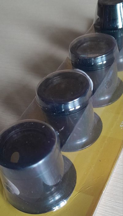 Лінзи для ювеліра чи часовщика .